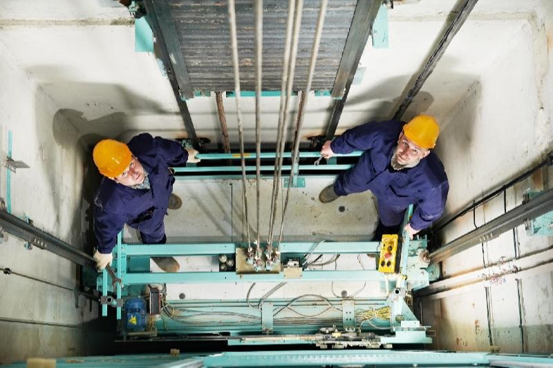 RESIDENTIAL ELEVATOR REPAIR